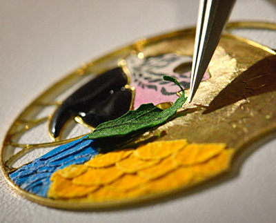 Ballon-Bleu-de-Cartier-floral-marquetry-parrot-watch-7